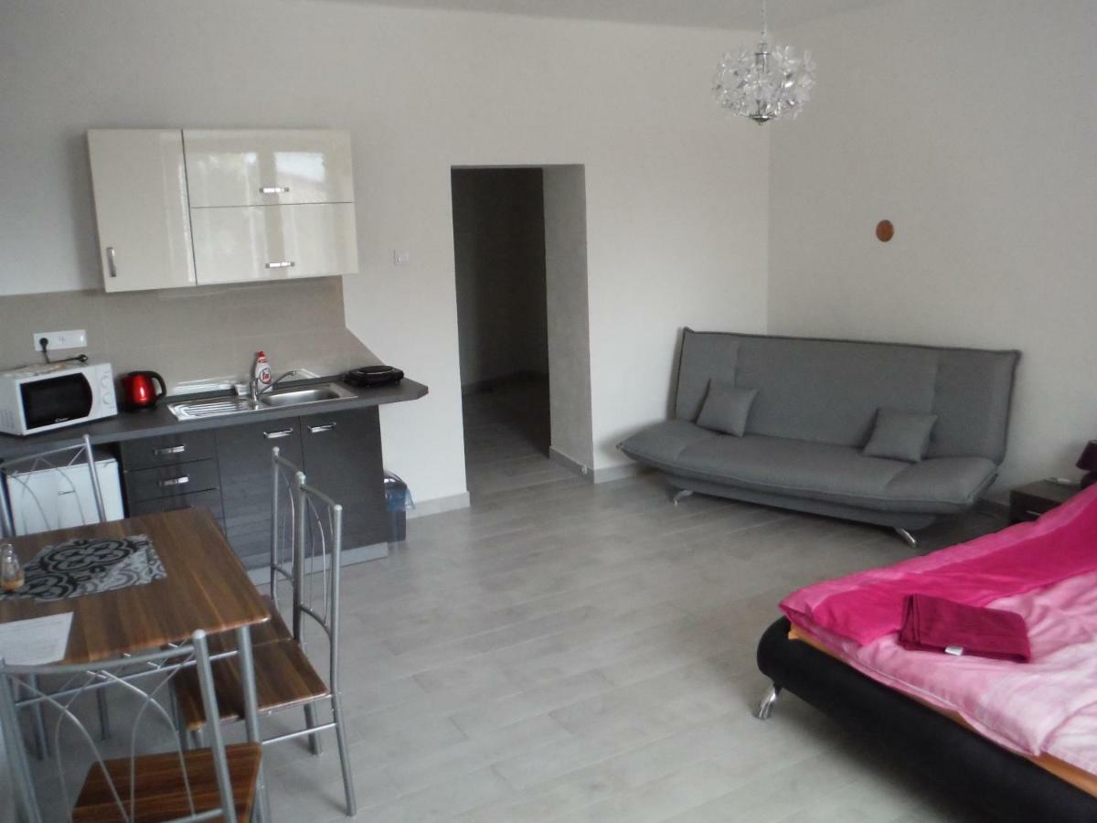 Apartman Silver Zadiel Exterior photo